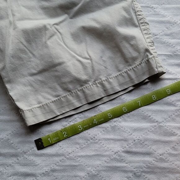 Off White Casual Drawstring Shorts Boys Size XL(14/16) - Picture 6 of 8